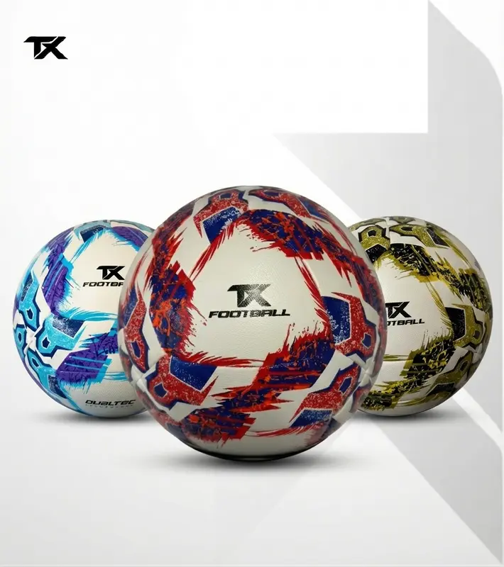 Football - Voyager + thumbnail 1